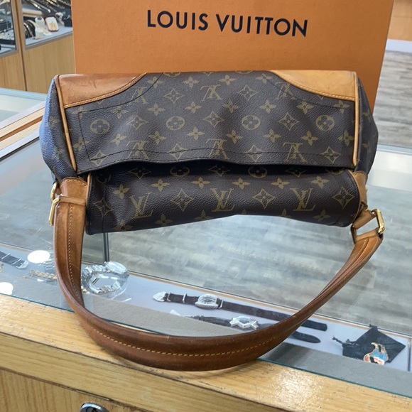 Louis Vuitton monogrammed Beverly handbag - Picture 7 of 12